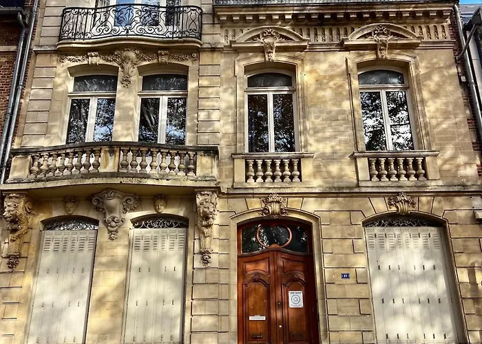 T2 Lumineux & Charmant, Balcon - Centre *